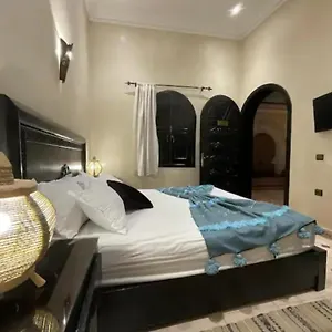 riad-hanafi-1.marrakeshhotelsmorocco.com/